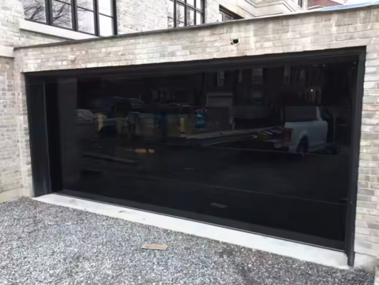 중국 공급업체 알루미늄 투명 풀 뷰 맞춤형 방수 등급 3 투명 유리 섹션 차고 문 수동 또는 자동 개방형 갈색