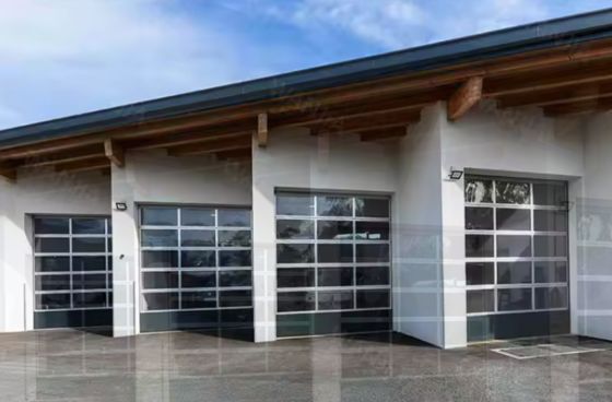 현대 디자인 스타일 물 막성 자동 검은 알루미늄 얼음 투명한 유리 섹션 디자인 가리지 문