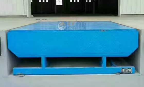 핸드헬드 리모컨 도크 도어 레벨러 워크샵 자동 도크 플레이트 도크 도어 레벨러 25000-40000LBS 안전 설계 용량 10