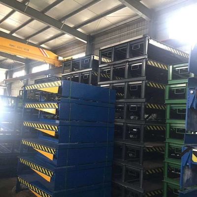 자동 화물 8000KG 고정 수압 통합 로딩 도크 레벨러